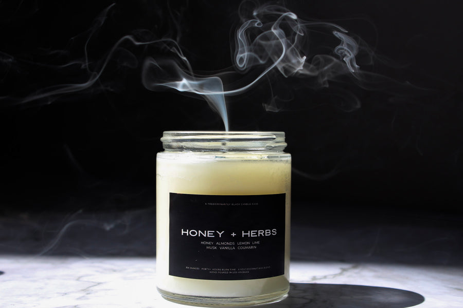 An Everyday Candle - Honey and Herbs